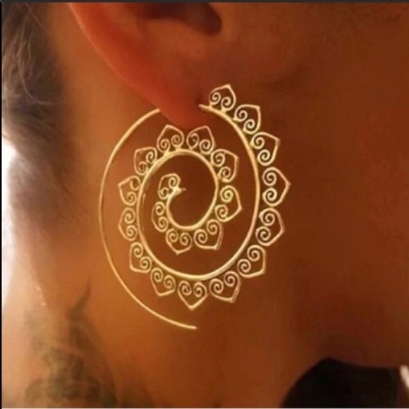 Restocked💫 TRIBAL BOHO INFINITY EARRINGS NWT - Picture 3 of 3